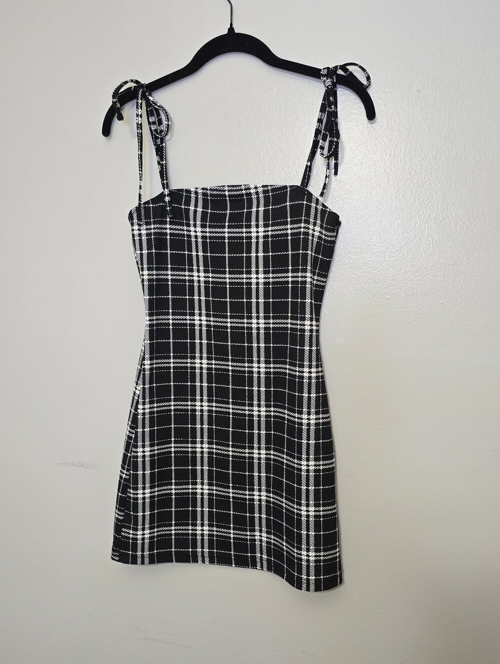 SHEIN Black and White Plaid Tie-Strap Mini Dress
